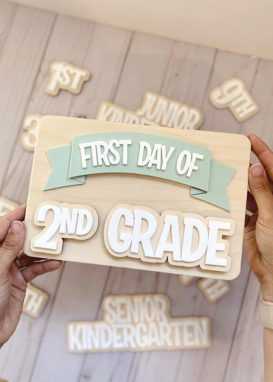 First & Last Day of School Sign | Interchangeable Magnetic School Photo Sign