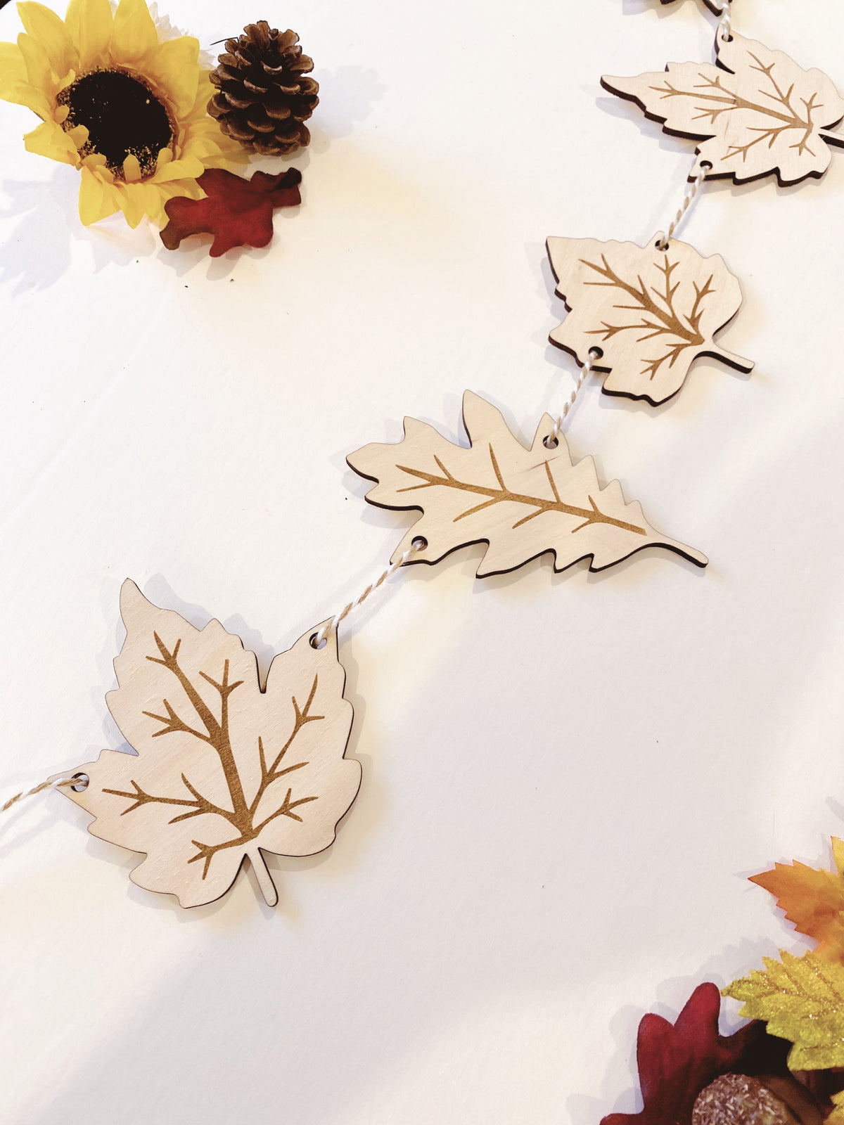 Fall Leaf Wood Garland