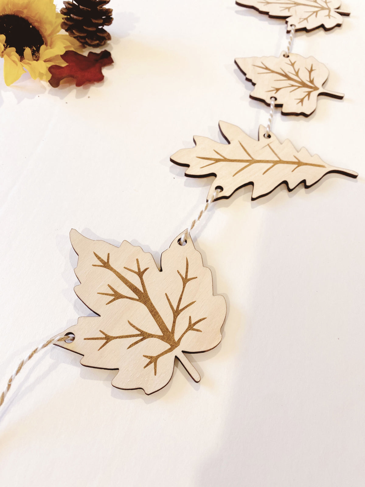 Fall Leaf Wood Garland